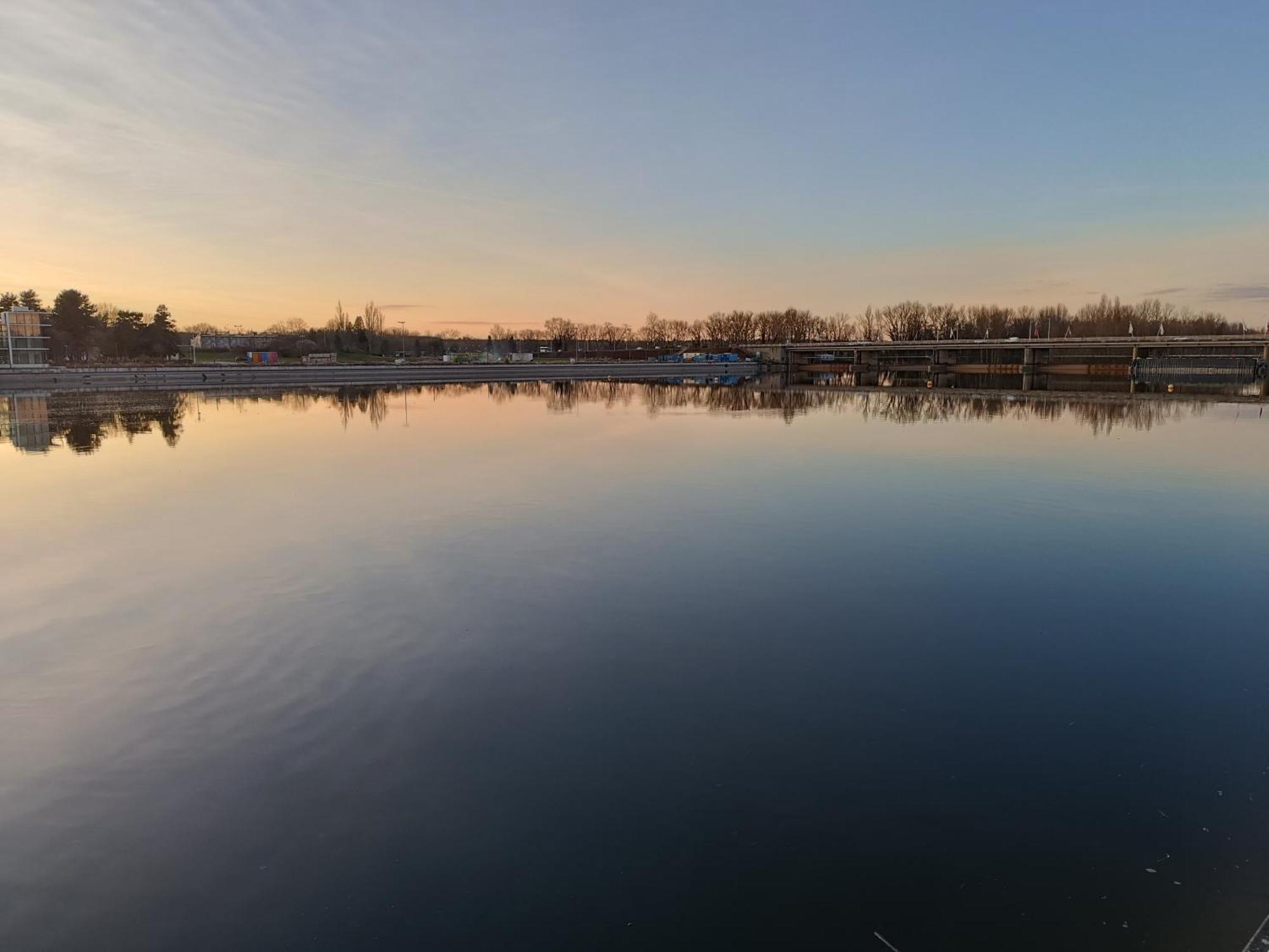 Apartment Mon Allier - Vue Exceptionnelle - Parking Gratuit Vichy